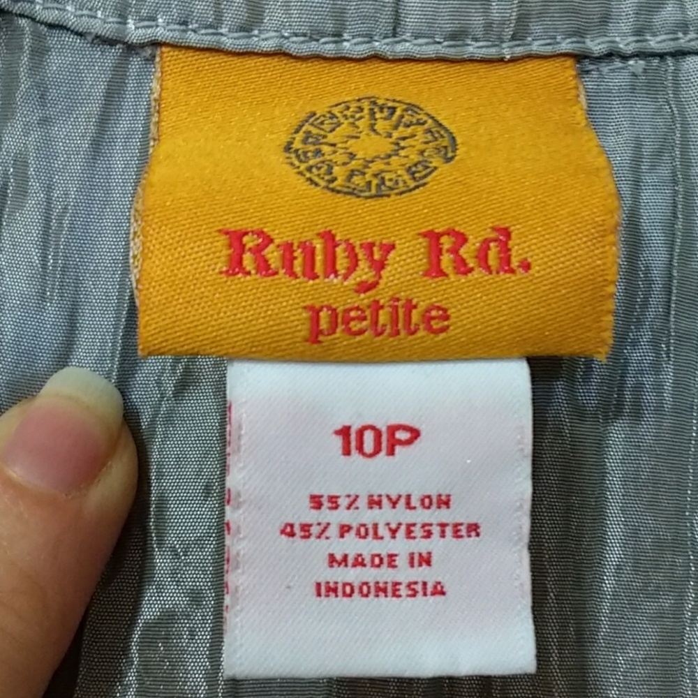 ⚜️Gray/Silver Ruby Rd Petite Jacket - Picture 2 of 6